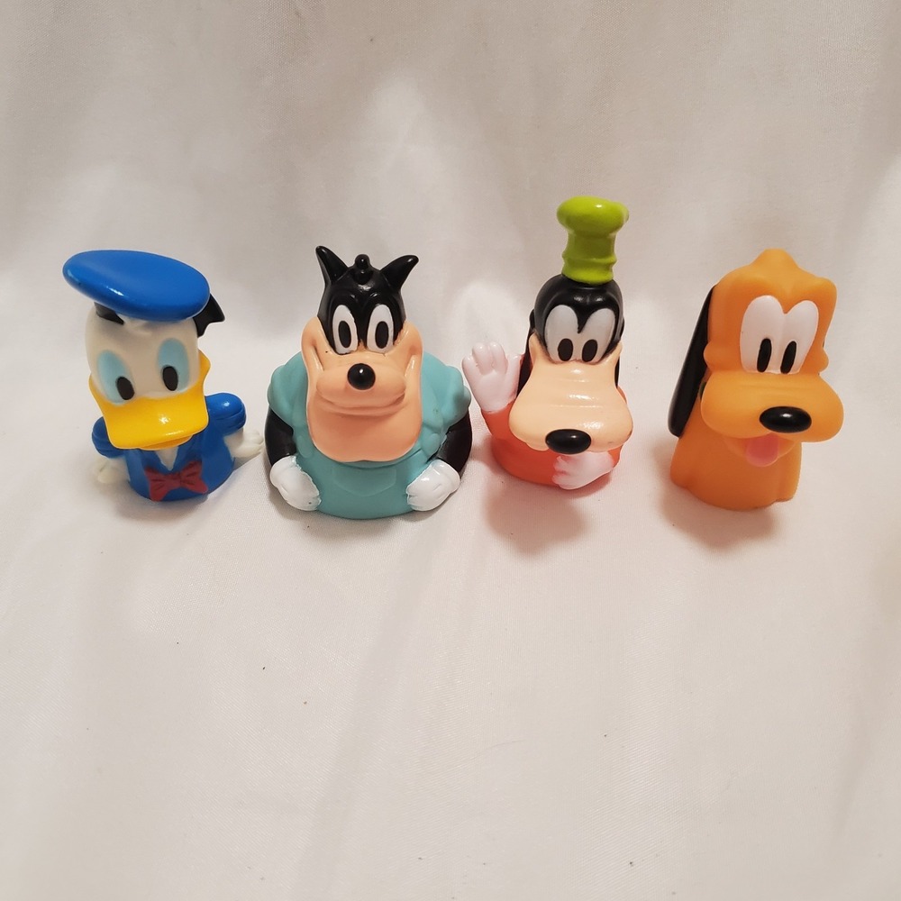 Disney Junior Mickey Mouse Clubhouse Bath Finger Puppets Donald Goofy Pluto Pete